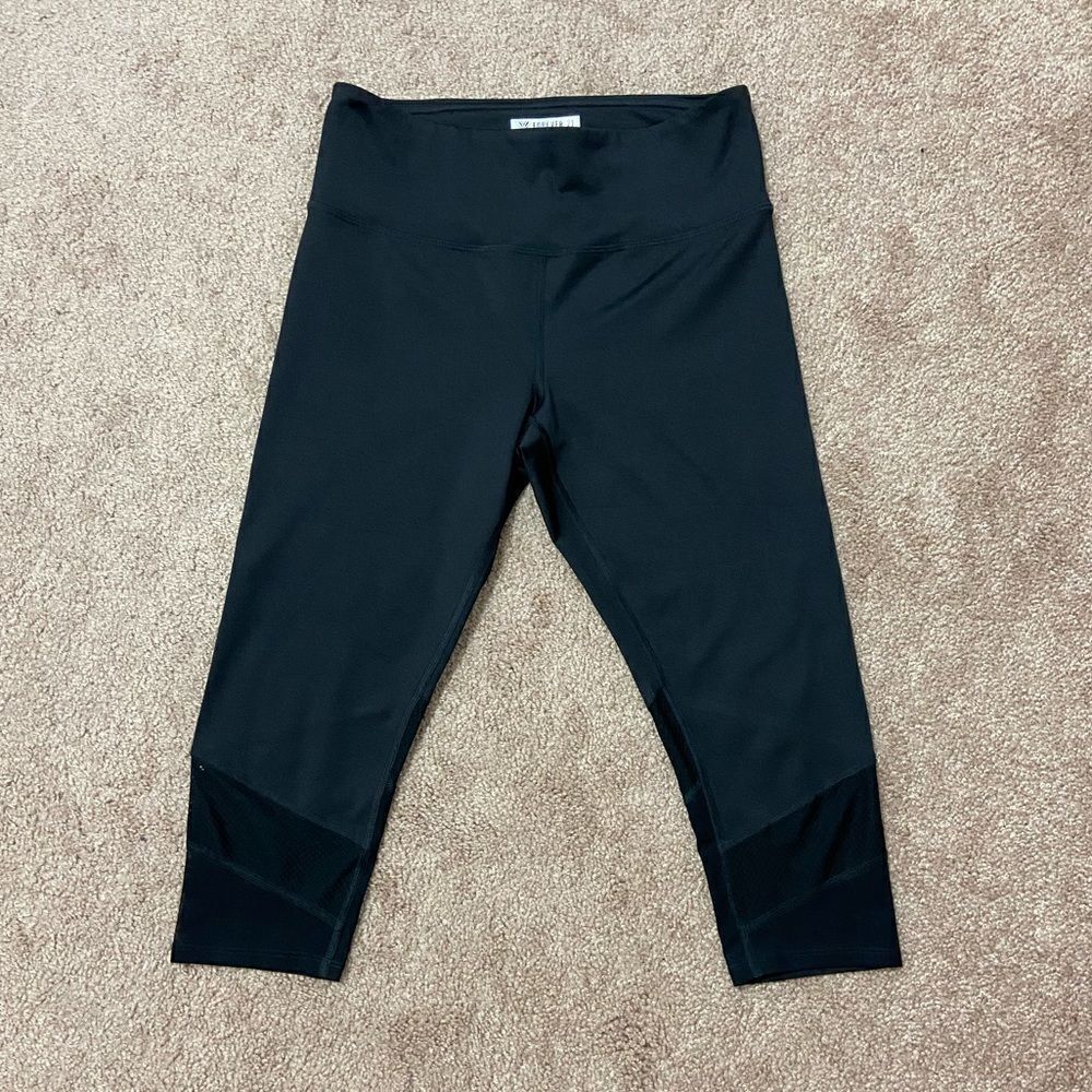 Forever 21 Black Mesh Capri Leggings